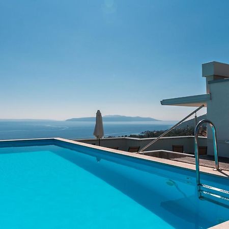 Apartment Lui With Rooftop Swimming Pool Icici Exterior photo